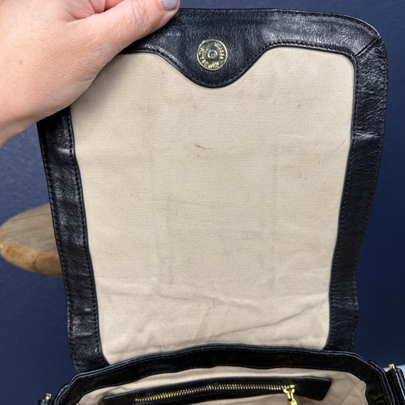 Tory Burch Screwhead Black Crossbody Bag with Mixed Metal Hardware - Picture 7 of 11